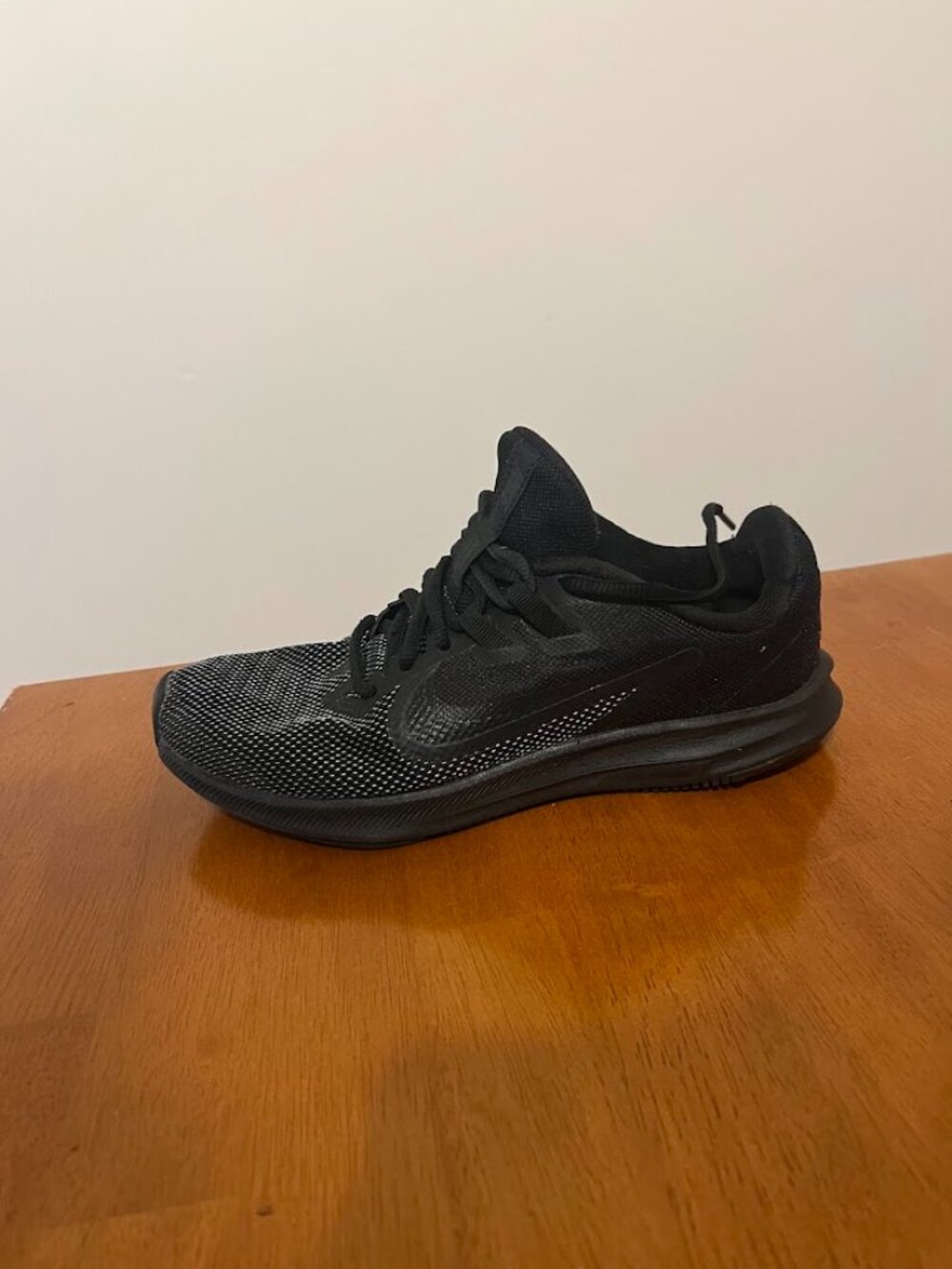 Nike Downshifter 9 Running Shoes, Black - Women's Size 7.5 - Picture 5 of 8